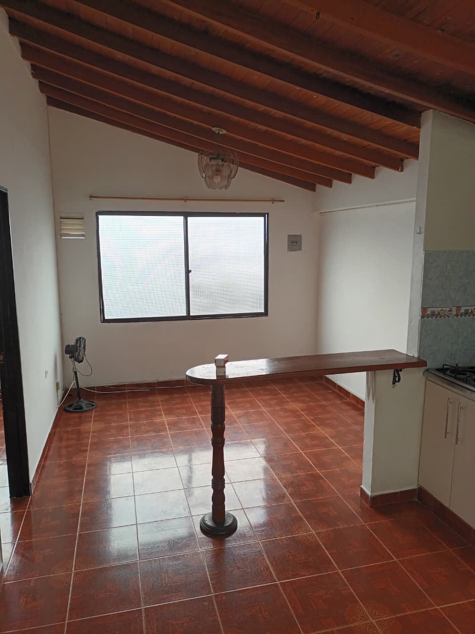  SE VENDE APARTAMENTO TERCER PISO 48 m² EEP-1019 – MANRIQUE LAS ESMERALDAS